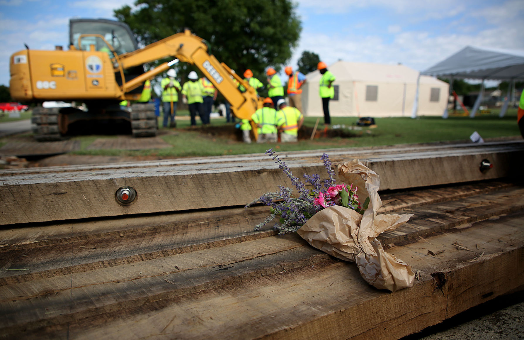 Mass graves search